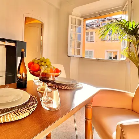 Vieux Charm - 3 Bedroom Escape - Seaside Nicea