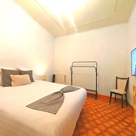 Apartament Vieux Charm - 3 Bedroom Escape - Seaside *